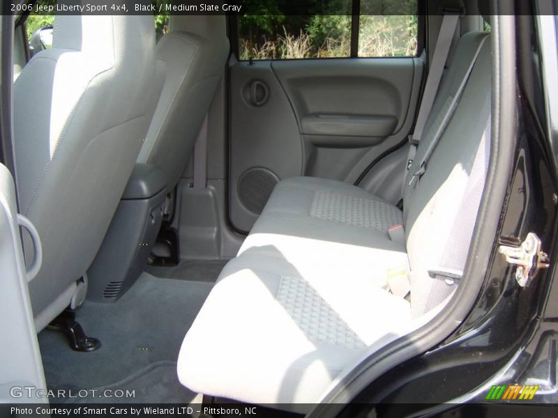 Black / Medium Slate Gray 2006 Jeep Liberty Sport 4x4