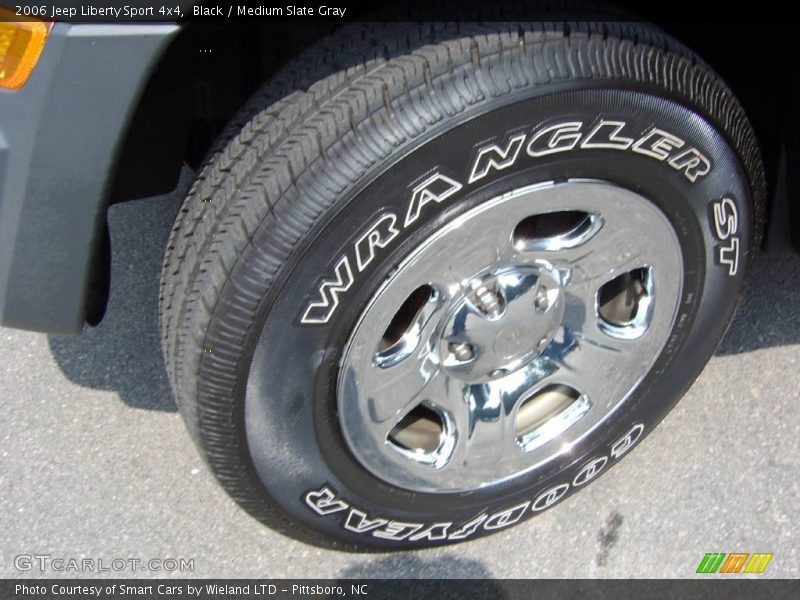 Black / Medium Slate Gray 2006 Jeep Liberty Sport 4x4