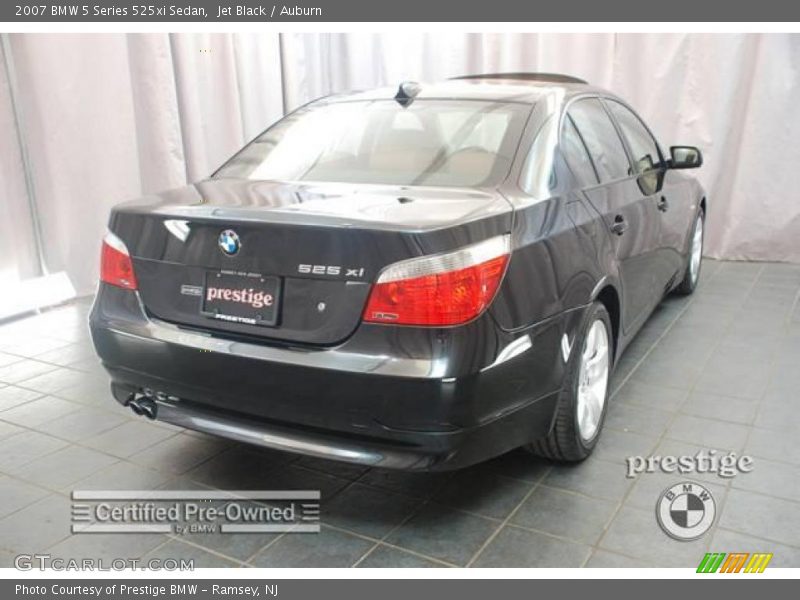 Jet Black / Auburn 2007 BMW 5 Series 525xi Sedan