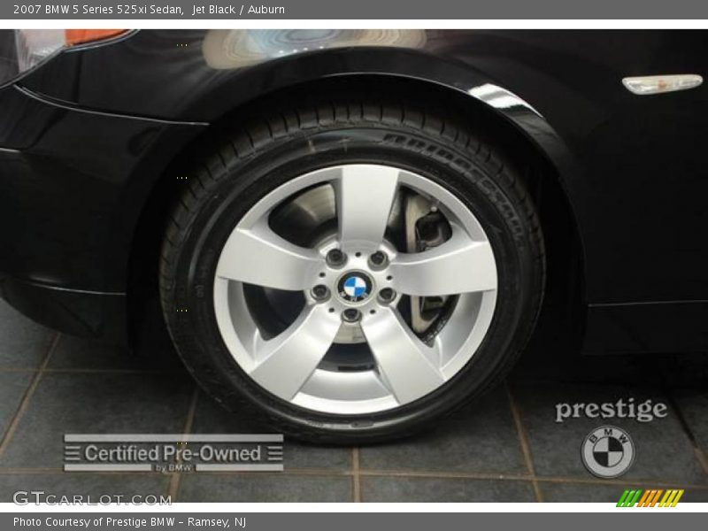 Jet Black / Auburn 2007 BMW 5 Series 525xi Sedan