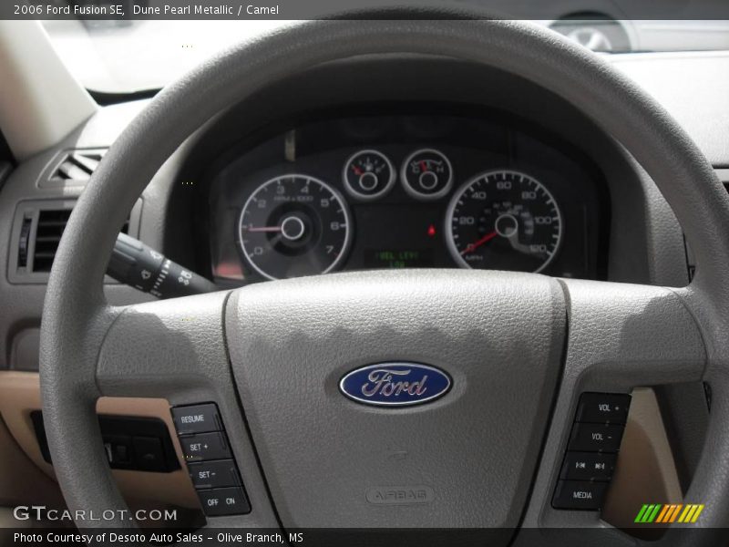 Dune Pearl Metallic / Camel 2006 Ford Fusion SE