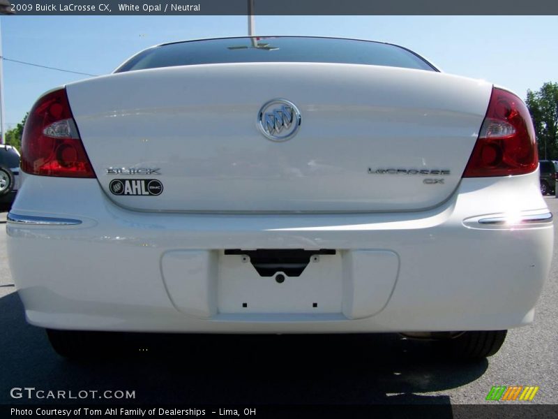 White Opal / Neutral 2009 Buick LaCrosse CX