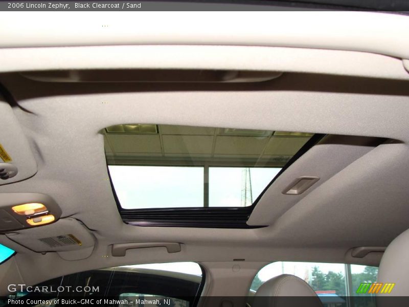 Black Clearcoat / Sand 2006 Lincoln Zephyr