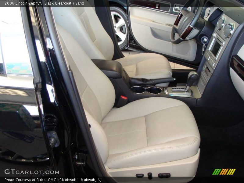 Black Clearcoat / Sand 2006 Lincoln Zephyr