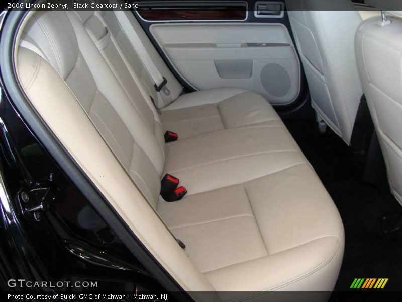 Black Clearcoat / Sand 2006 Lincoln Zephyr