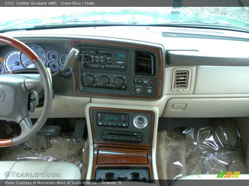 Green Envy / Shale 2002 Cadillac Escalade AWD