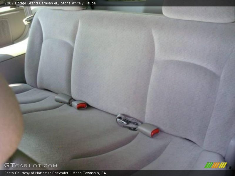 Stone White / Taupe 2002 Dodge Grand Caravan eL