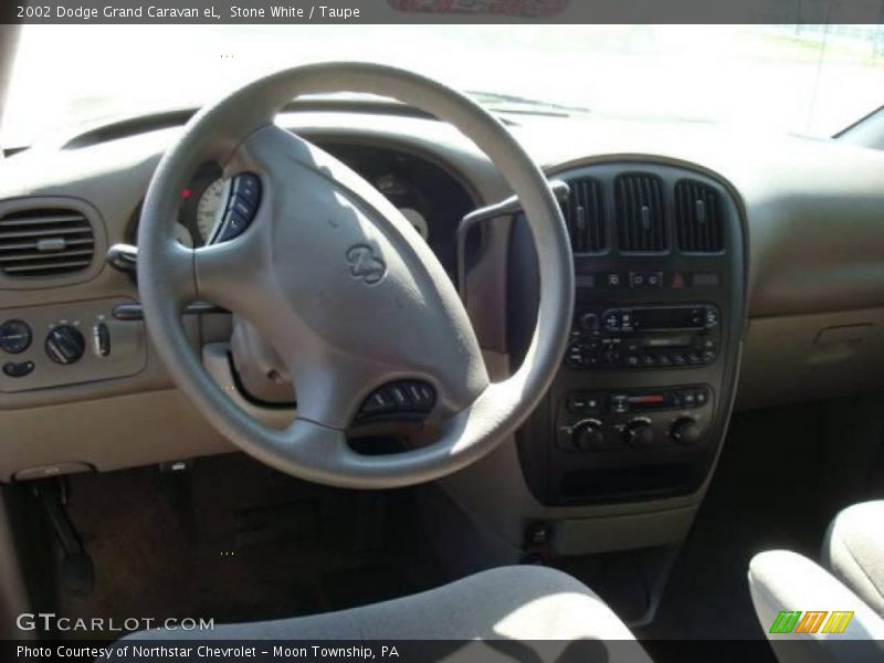 Stone White / Taupe 2002 Dodge Grand Caravan eL