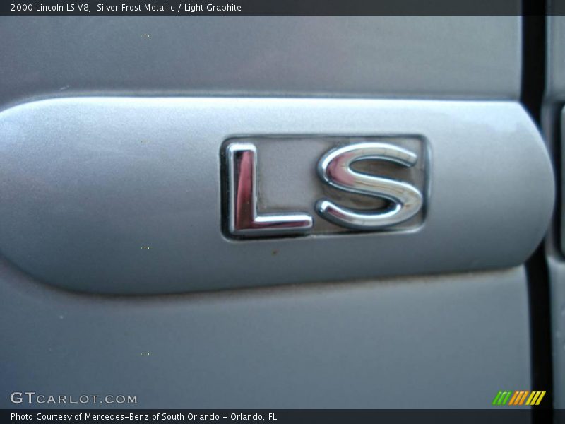 Silver Frost Metallic / Light Graphite 2000 Lincoln LS V8