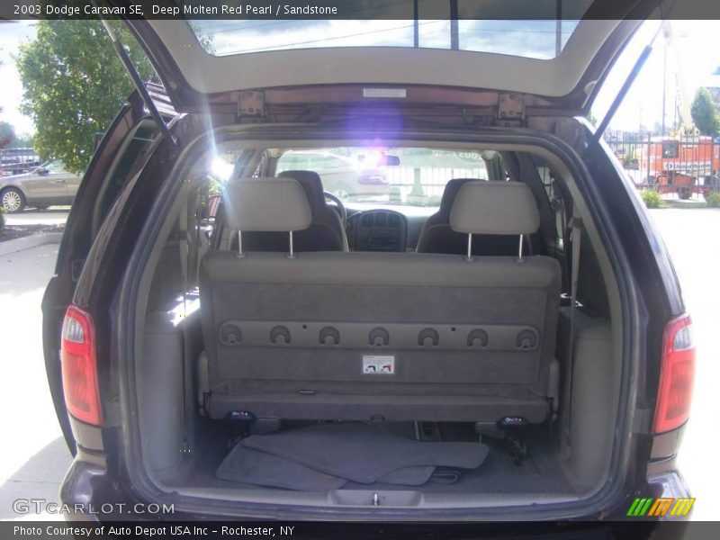 Deep Molten Red Pearl / Sandstone 2003 Dodge Caravan SE