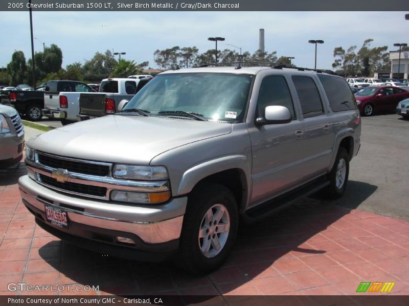 Silver Birch Metallic / Gray/Dark Charcoal 2005 Chevrolet Suburban 1500 LT