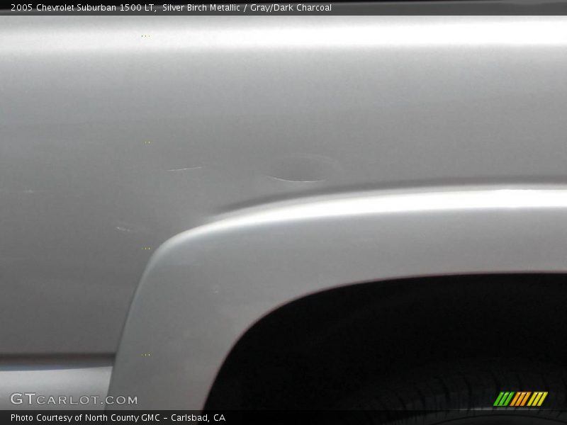 Silver Birch Metallic / Gray/Dark Charcoal 2005 Chevrolet Suburban 1500 LT