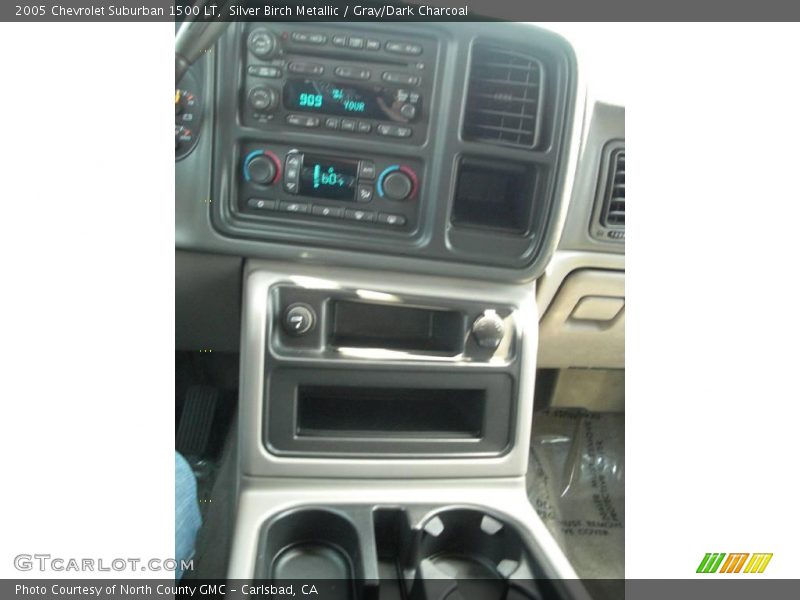Silver Birch Metallic / Gray/Dark Charcoal 2005 Chevrolet Suburban 1500 LT