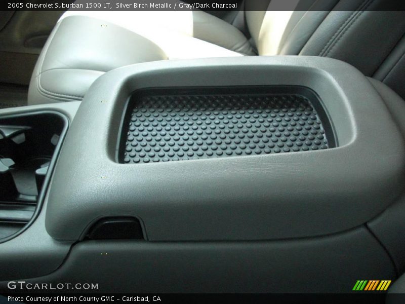 Silver Birch Metallic / Gray/Dark Charcoal 2005 Chevrolet Suburban 1500 LT
