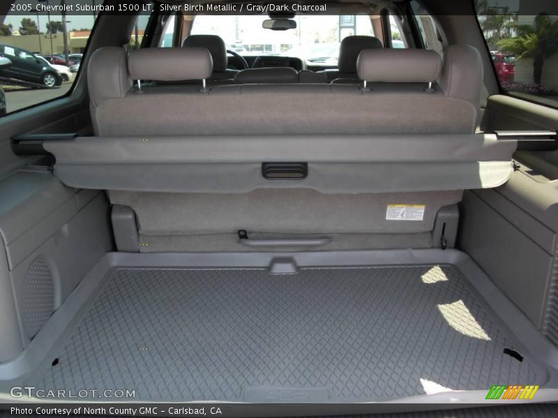 Silver Birch Metallic / Gray/Dark Charcoal 2005 Chevrolet Suburban 1500 LT