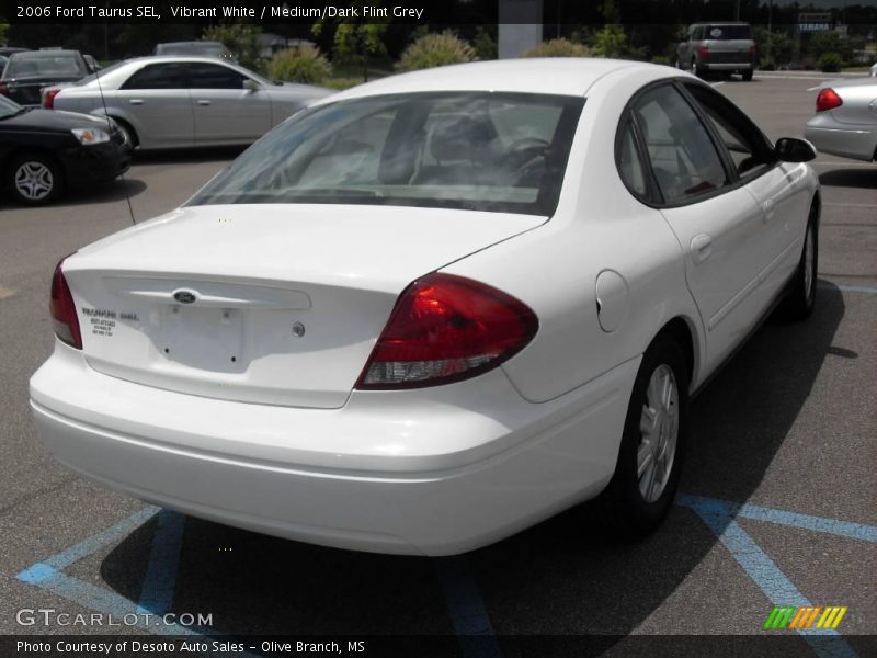 Vibrant White / Medium/Dark Flint Grey 2006 Ford Taurus SEL