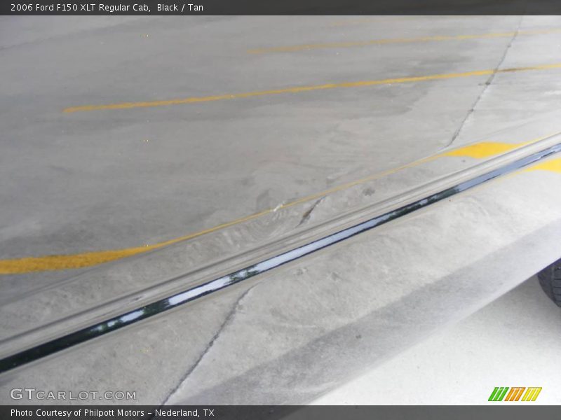 Black / Tan 2006 Ford F150 XLT Regular Cab