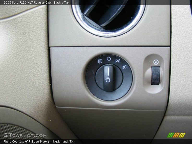 Black / Tan 2006 Ford F150 XLT Regular Cab