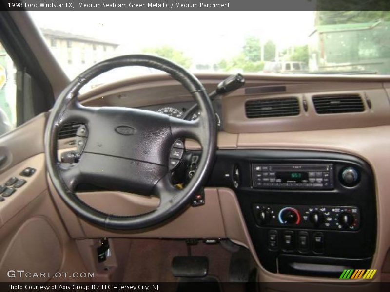 Medium Seafoam Green Metallic / Medium Parchment 1998 Ford Windstar LX