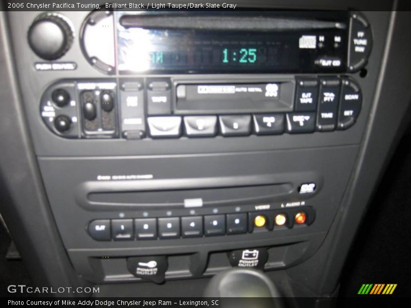Brilliant Black / Light Taupe/Dark Slate Gray 2006 Chrysler Pacifica Touring