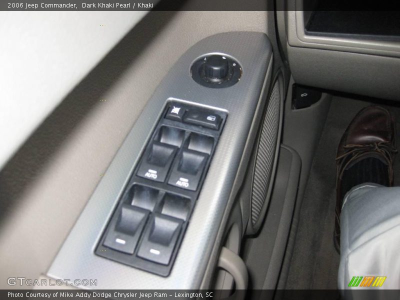 Dark Khaki Pearl / Khaki 2006 Jeep Commander