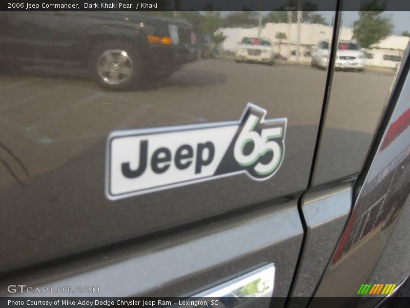 Dark Khaki Pearl / Khaki 2006 Jeep Commander