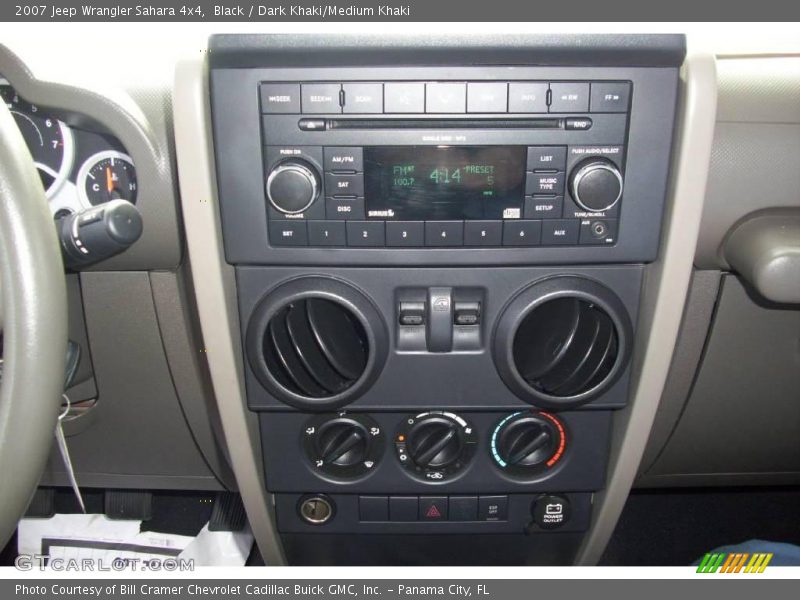 Black / Dark Khaki/Medium Khaki 2007 Jeep Wrangler Sahara 4x4