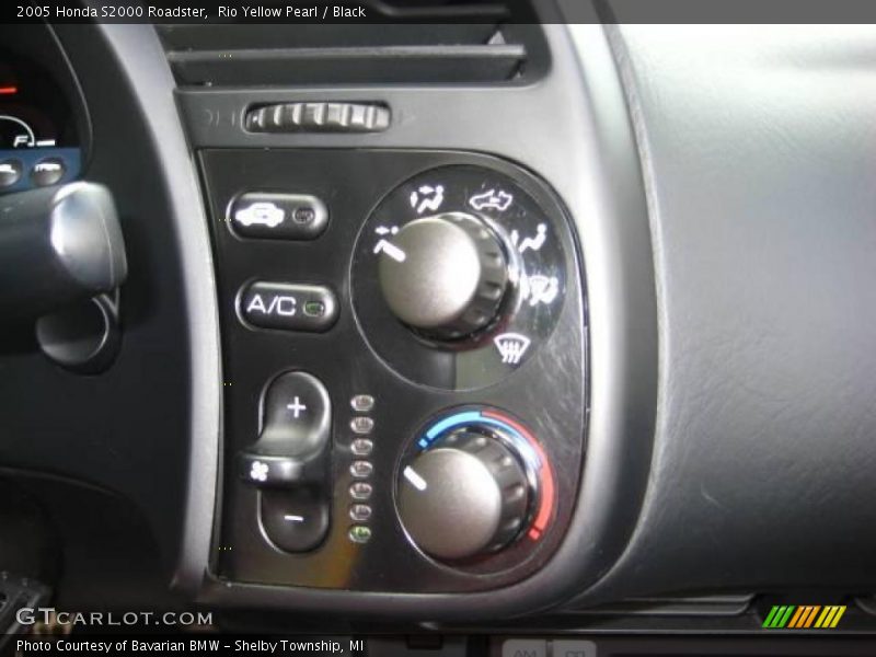 Rio Yellow Pearl / Black 2005 Honda S2000 Roadster