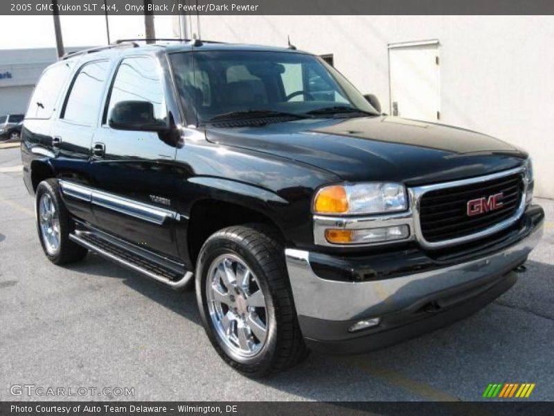 Onyx Black / Pewter/Dark Pewter 2005 GMC Yukon SLT 4x4