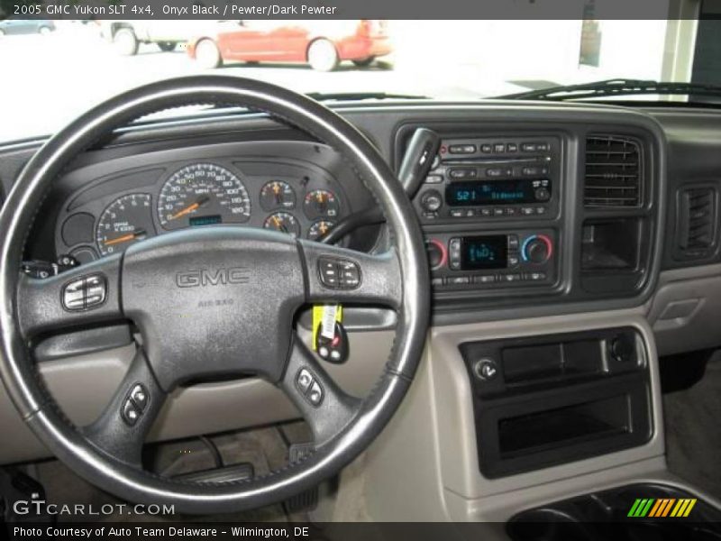 Onyx Black / Pewter/Dark Pewter 2005 GMC Yukon SLT 4x4