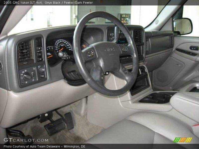 Onyx Black / Pewter/Dark Pewter 2005 GMC Yukon SLT 4x4