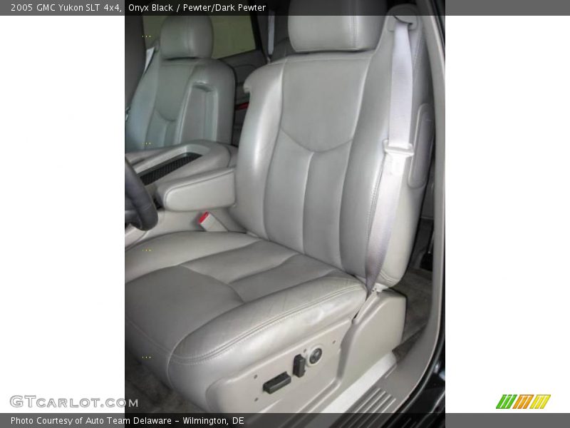 Onyx Black / Pewter/Dark Pewter 2005 GMC Yukon SLT 4x4