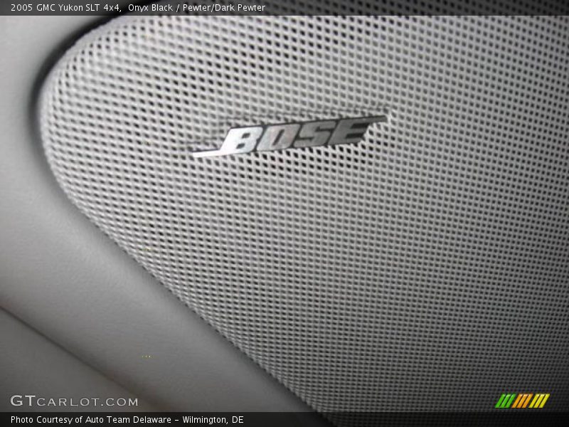 Onyx Black / Pewter/Dark Pewter 2005 GMC Yukon SLT 4x4