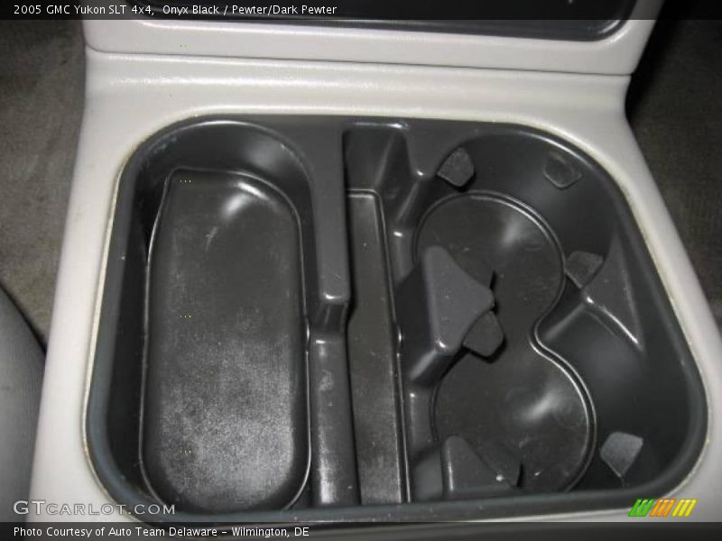 Onyx Black / Pewter/Dark Pewter 2005 GMC Yukon SLT 4x4