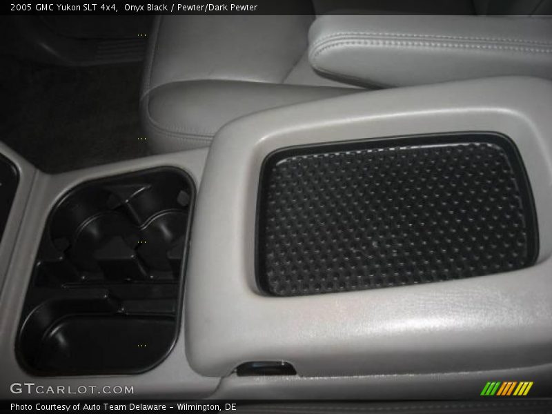 Onyx Black / Pewter/Dark Pewter 2005 GMC Yukon SLT 4x4