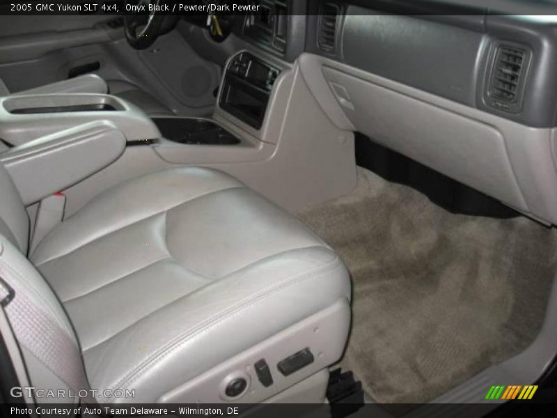 Onyx Black / Pewter/Dark Pewter 2005 GMC Yukon SLT 4x4