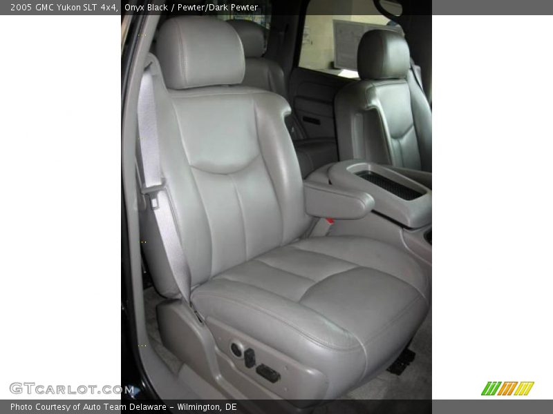 Onyx Black / Pewter/Dark Pewter 2005 GMC Yukon SLT 4x4