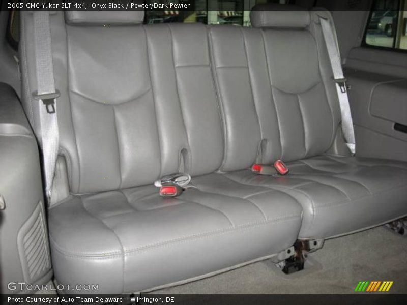 Onyx Black / Pewter/Dark Pewter 2005 GMC Yukon SLT 4x4