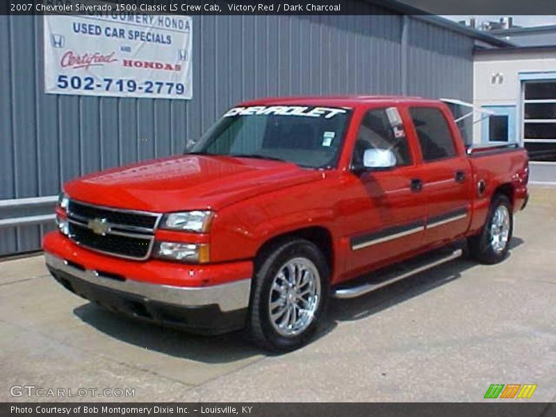 Victory Red / Dark Charcoal 2007 Chevrolet Silverado 1500 Classic LS Crew Cab