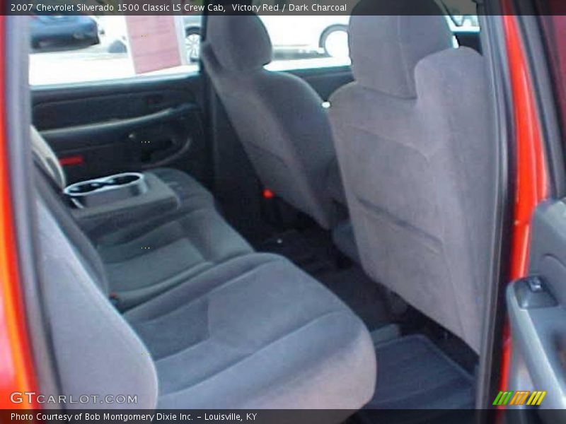 Victory Red / Dark Charcoal 2007 Chevrolet Silverado 1500 Classic LS Crew Cab