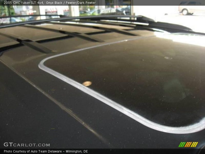 Onyx Black / Pewter/Dark Pewter 2005 GMC Yukon SLT 4x4