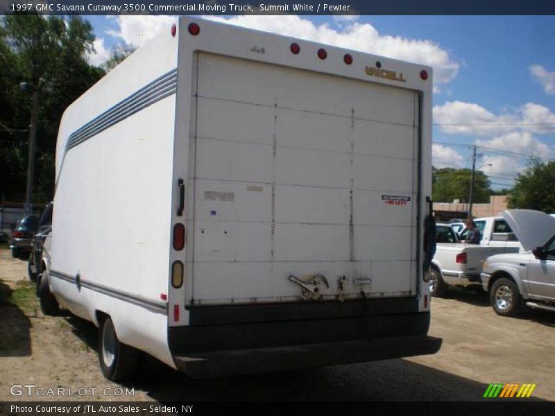 Summit White / Pewter 1997 GMC Savana Cutaway 3500 Commercial Moving Truck