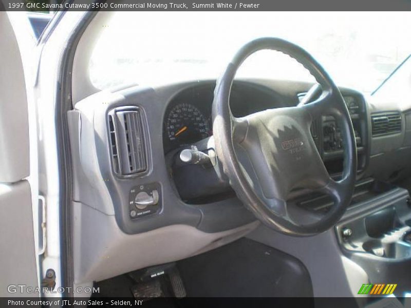 Summit White / Pewter 1997 GMC Savana Cutaway 3500 Commercial Moving Truck