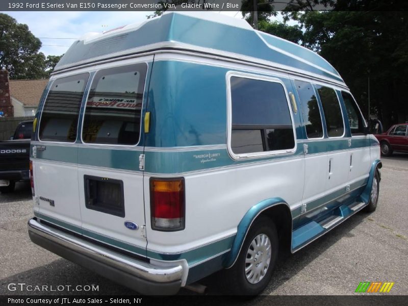 Glacier White / Blue 1992 Ford E Series Van E150 Passenger Conversion Van
