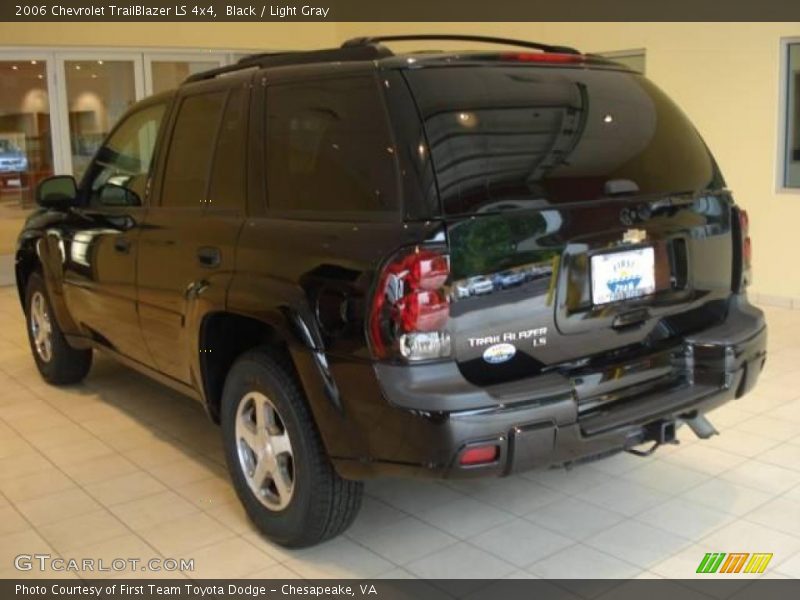Black / Light Gray 2006 Chevrolet TrailBlazer LS 4x4