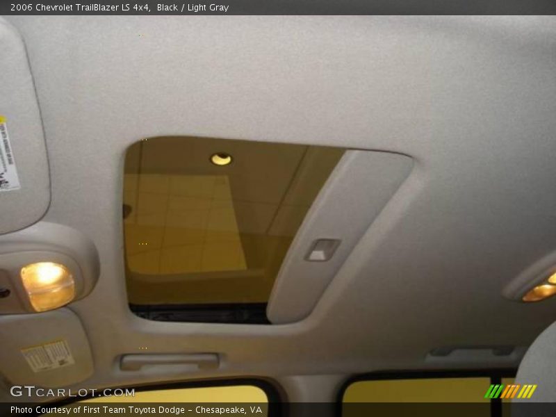 Black / Light Gray 2006 Chevrolet TrailBlazer LS 4x4