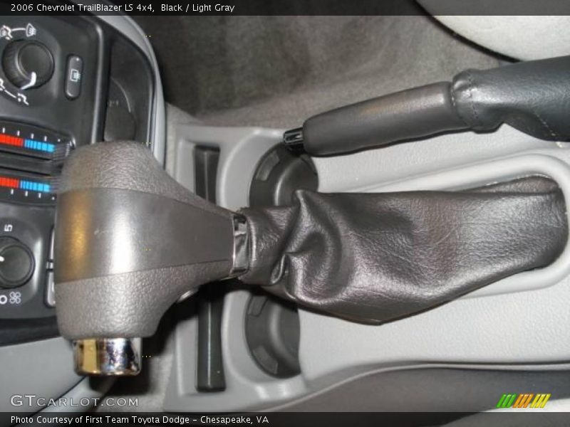 Black / Light Gray 2006 Chevrolet TrailBlazer LS 4x4