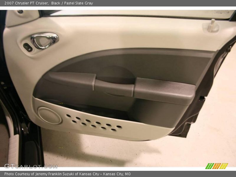 Black / Pastel Slate Gray 2007 Chrysler PT Cruiser