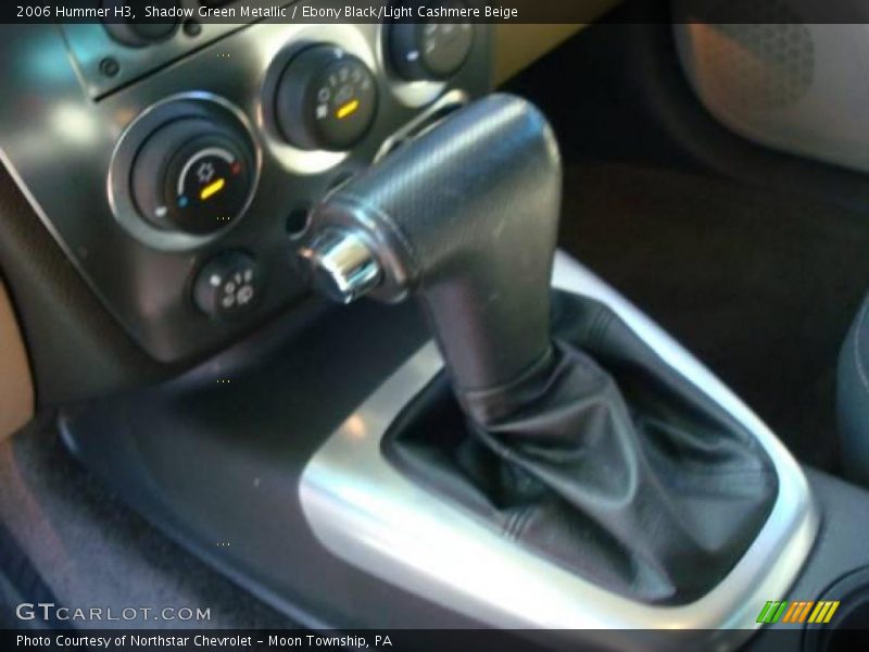 Shadow Green Metallic / Ebony Black/Light Cashmere Beige 2006 Hummer H3