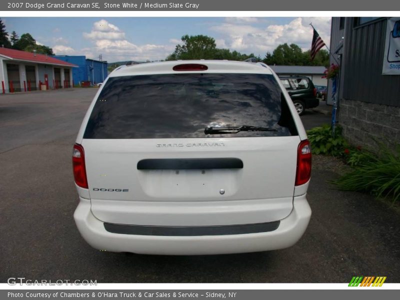 Stone White / Medium Slate Gray 2007 Dodge Grand Caravan SE